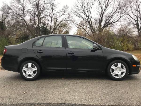 2009 Jetta drives great low miles manual - cars & trucks - by owner... for sale in Overland Park, MO – photo 6