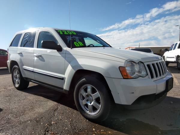 08 Jeep Gr. Cherokee 4WD - cars & trucks - by dealer - vehicle... for sale in Albuquerque, NM – photo 2