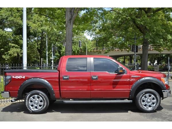 2013 Ford F-150 4WD SuperCrew 145 XL for sale in Eugene, OR – photo 2