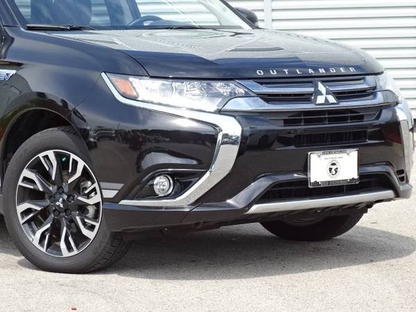 2018 Mitsubishi Outlander PHEV SEL for sale in Kenosha, WI – photo 2
