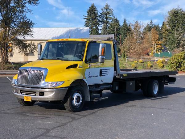 2003 INTERNATIONAL 4300 Extended Cab Rollback Flatbed Tow Truck -... for sale in Damascus, OR – photo 10