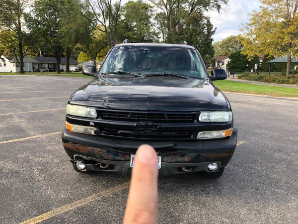 2003 Chevy Suburban Z71 for sale in Rolling Meadows, IL