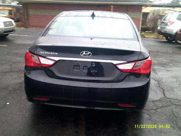 2011 Hyundai Sonata 4dr Sdn 2.4L Auto GLS - cars & trucks - by... for sale in WEBSTER, NY – photo 12
