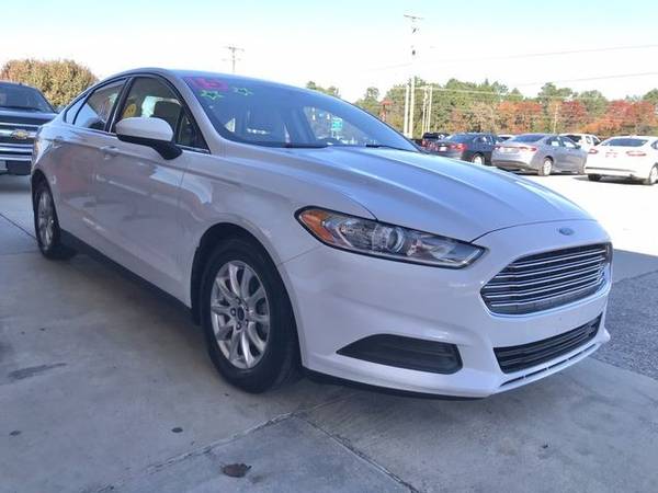 2015 Ford Fusion S Sedan 4D - cars & trucks - by dealer - vehicle... for sale in Cumberland, NC – photo 4