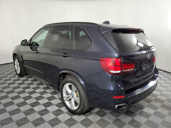 2017 BMW X5 xDrive35i - cars & trucks - by dealer - vehicle... for sale in Great Neck, NY – photo 4