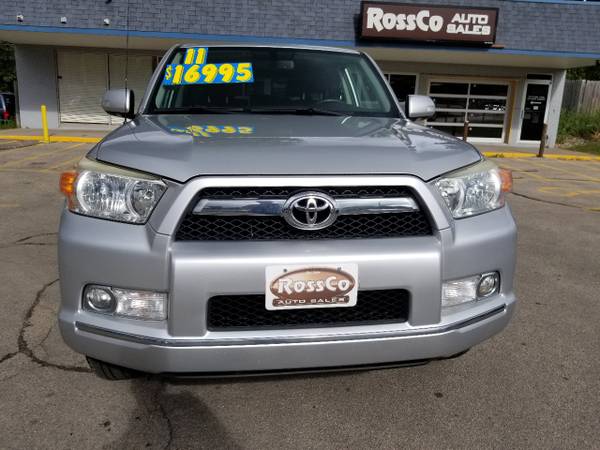 2011 Toyota 4Runner Limited 4WD V6 for sale in Cedar Rapids, IA – photo 2