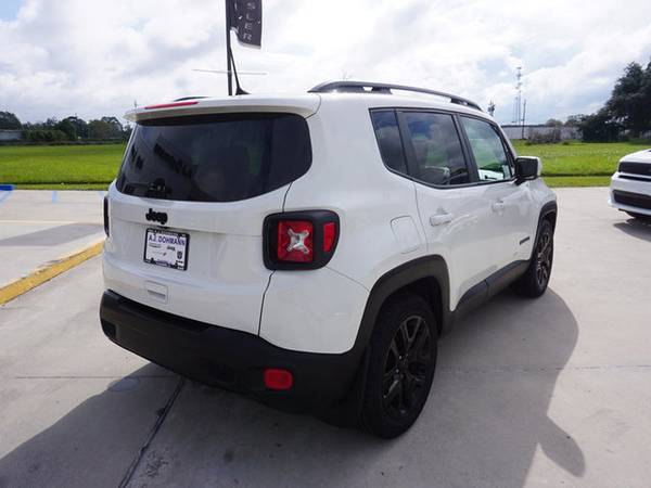 2018 Jeep Renegade Altitude FWD - cars & trucks - by dealer -... for sale in Plaquemine, LA – photo 7