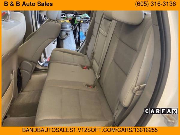 2012 Jeep Grand Cherokee Laredo 4x4 4dr SUV - cars & trucks - by... for sale in Brookings, SD – photo 10