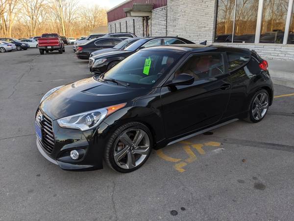 2015 Hyundai Veloster - cars & trucks - by dealer - vehicle... for sale in Evansdale, IA – photo 12