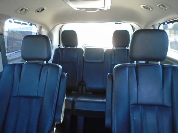 2013 Chrysler Town Country Touring-L - cars & trucks - by dealer -... for sale in Cudahy, WI – photo 11