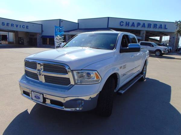 2015 Ram CREW CAB 4X4 1500 Laramie (*LOADED!) - cars & trucks - by... for sale in Devine, TX – photo 3