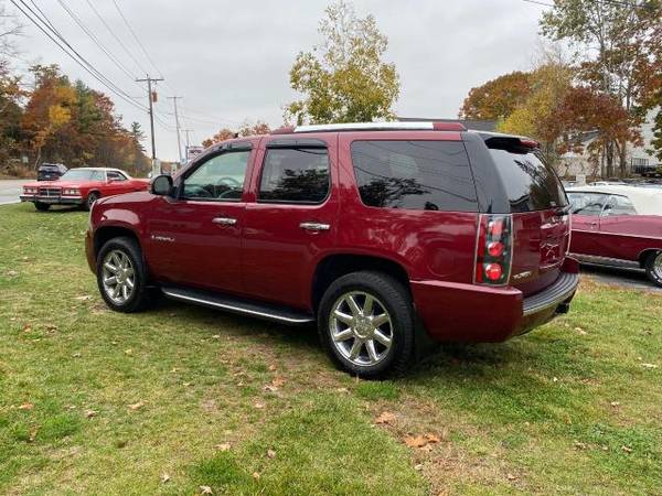 2008 GMC Yukon Denali AWD 4dr - cars & trucks - by dealer - vehicle... for sale in North Oxford, MA – photo 7