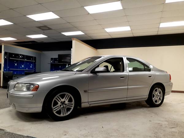 2006 Volvo S60....NICE....FULLY LOADED!!... - cars & trucks - by... for sale in Decatur, GA – photo 3