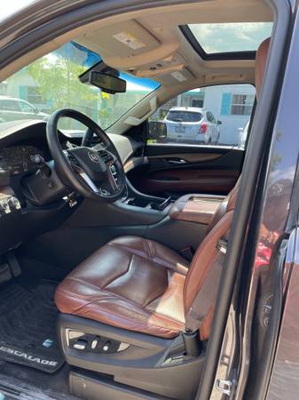 2015 Cadillac Escalade ESV 4x4 - - by dealer - vehicle for sale in Hollywood, FL – photo 5