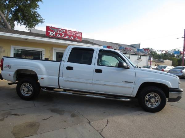 2005 Chevrolet Silverado 1500HD LT Crew Cab 4x4 4WD- BRAND NEW TIRES for sale in Junction City, KS – photo 13