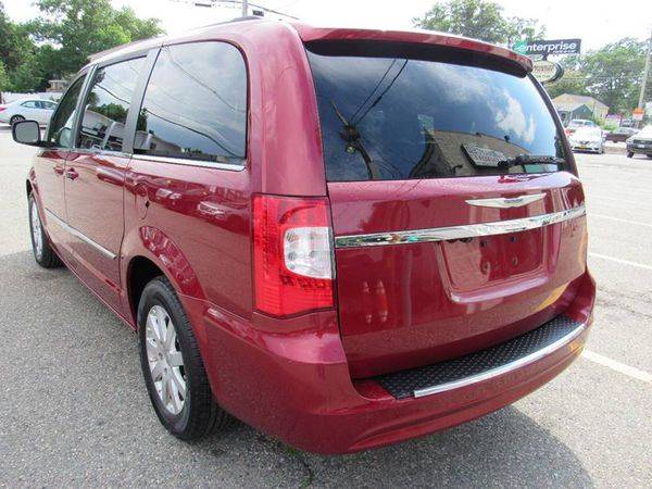 2014 Chrysler Town and Country Touring 4dr Mini Van We Finance Anyone for sale in Tewksbury, MA – photo 7