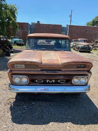 1961 Gmc Suburban Barn Find - cars & trucks - by dealer - vehicle... for sale in Pittsburgh, PA – photo 2