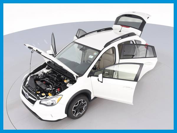 2015 Subaru XV Crosstrek Premium Sport Utility 4D hatchback White for sale in Austin, TX – photo 15