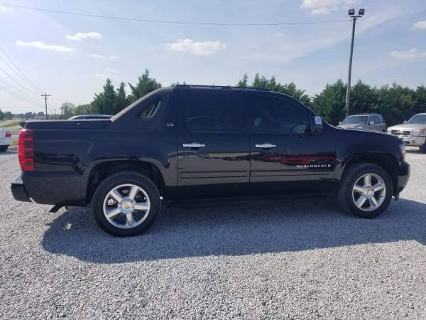 2007 Chevrolet Avalanche LTZ 4x4 PRICE REDUCED!!!!!!!!! LEATHER SEATS! for sale in Athens, AL – photo 7