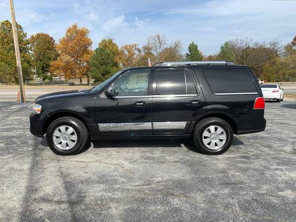 2010 Lincoln Navigator 4WD - cars & trucks - by dealer - vehicle... for sale in Jopin, AR – photo 2