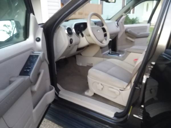 2007 Ford Explorer XLT for sale in Louisville, KY – photo 2