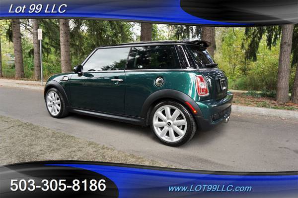 2010 *MINI**COOPER* S 2 OWNERS AUTOMATIC LEATHER MOON ROOF LIKE NEW for sale in Milwaukie, OR – photo 11