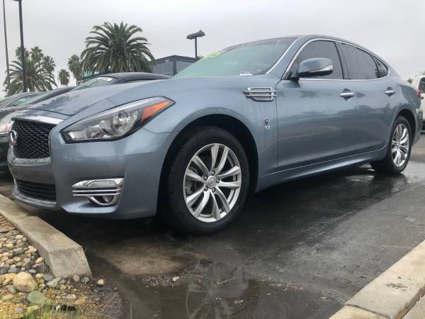 INFINITI Q70 (AWD) PRICED TO SELL!! - cars & trucks - by dealer -... for sale in Camarillo, CA – photo 2