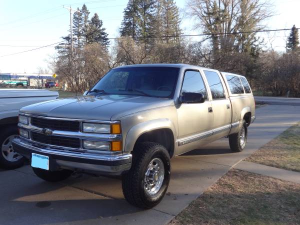 2000 CHEVY K2500 4X4 - cars & trucks - by owner - vehicle automotive... for sale in Saint Paul, MN – photo 2