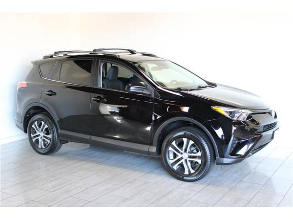 2018 Toyota RAV4 LE - Closeout Deal! - cars & trucks - by dealer -... for sale in Escondido, CA – photo 2