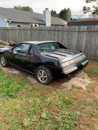 1987 Fiero - cars & trucks - by owner - vehicle automotive sale for sale in Spring Lake, NC – photo 2