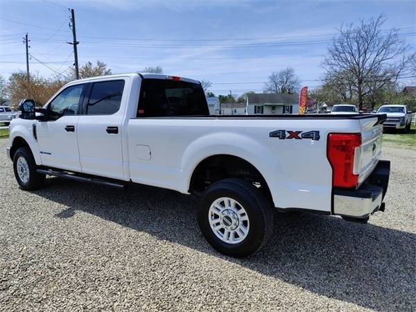 2018 Ford F-250SD XLT - - by dealer - vehicle for sale in Chillicothe, OH – photo 7
