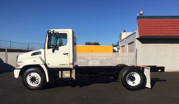 2013 HINO 338 CARB COMPLIANT CAB & CHASSIS PTO READY *SHORT... for sale in Fairfield, WA – photo 2