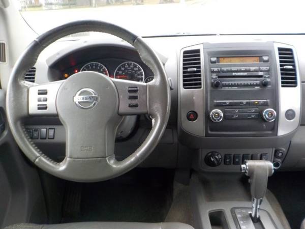 2011 Nissan Frontier SL CREW CAB 4X4, WARRANTY, LEATHER, ROOF RACK, SU for sale in Norfolk, VA – photo 18
