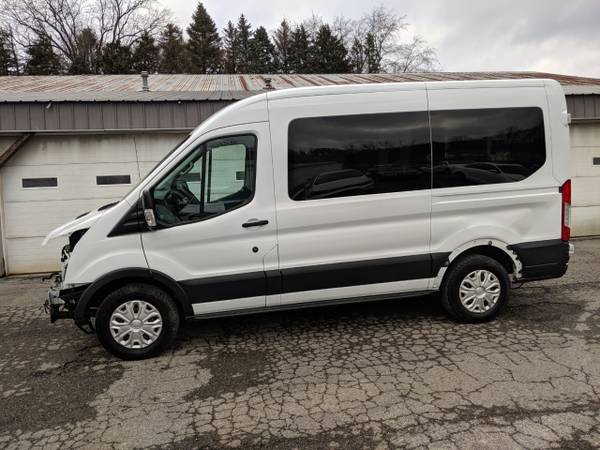 2018 Ford Transit Passenger Wagon T-150 130 Med Roof XL Sliding RH for sale in Darlington, PA – photo 3
