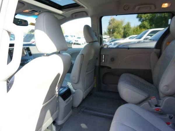 2011 Toyota Sienna Limited 7-Passenger Passenger Van for sale in Sacramento , CA – photo 14