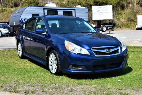 2010 Subaru Legacy Limited - - by dealer - vehicle for sale in Pittsburgh, PA – photo 6
