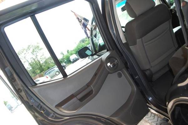 2008 Nissan Xterra 4x4 4WD SE Sport Utility 4D SUV for sale in Glen Burnie, MD – photo 18