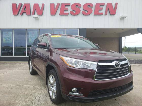 2016 Toyota Highlander Limited Platinum for sale in Dwight, IL – photo 16