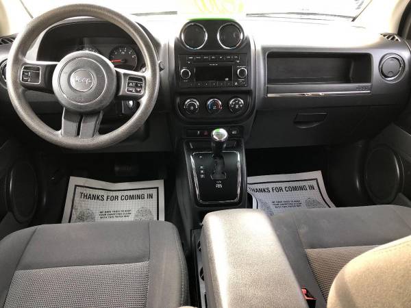 2011 Jeep Compass Latitude 4x4 4dr SUV - BEST CASH PRICES AROUND! for sale in Detroit, MI – photo 8