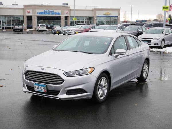2016 Ford Fusion SE - cars & trucks - by dealer - vehicle automotive... for sale in Cambridge, MN – photo 4