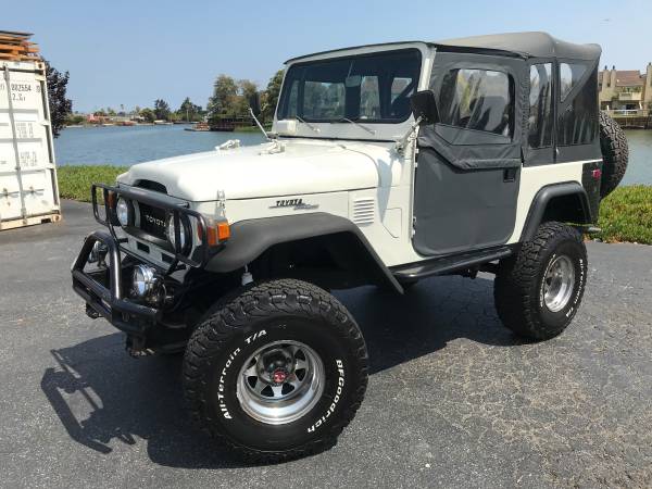 1975 TOYOTA FJ40 / RECENTLY RESTORED / CLEAN TITLE / 4-SPEED MANUAL / for sale in San Mateo, CA – photo 3