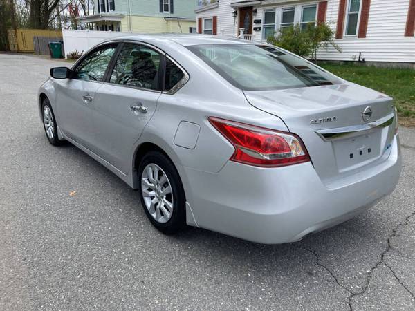 2013 Nissan Altima 2 5 S 4dr Sedan, 1 OWNER, 90 DAY WARRANTY! for sale in LOWELL, CT – photo 3
