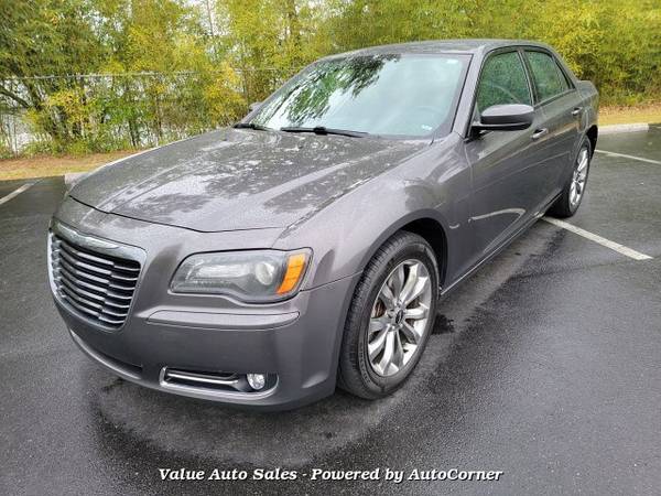 2014 Chrysler 300 S V6 AWD - - by dealer - vehicle for sale in Aberdeen, NC – photo 17