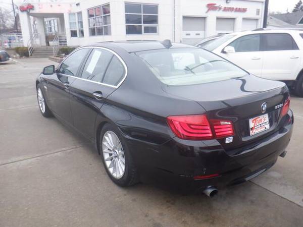 2011 BMW 5 Series 535i xDrive - - by dealer - vehicle for sale in URBANDALE, IA – photo 4