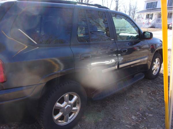 2004 GMC Envoy new sticker - - by dealer - vehicle for sale in Waterboro, ME – photo 5