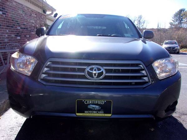 2010 Toyota Highlander Seats-8 AWD, 151k Miles, P Roof, Grey, Clean for sale in Franklin, NH – photo 8