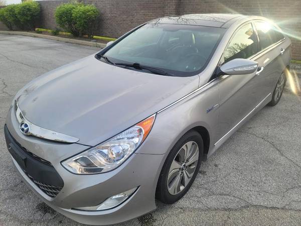 2013 Hyundai Sonata Hybrid with 110k miles! - - by for sale in Plainfield, IL – photo 2