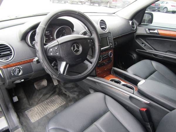 2008 *Mercedes-Benz* *GL-Class* *450 4Matic* Black for sale in Omaha, NE – photo 19