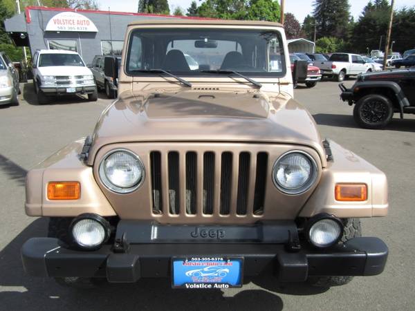 2000 Jeep Wrangler 2dr Sahara GOLD 99K AUTO SO NICE ! - cars & for sale in Milwaukie, OR – photo 4