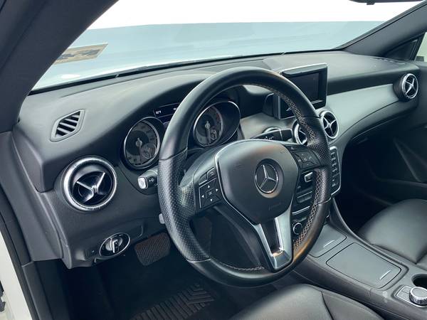 2014 Mercedes-Benz CLA-Class CLA 250 Coupe 4D coupe White - FINANCE... for sale in Atlanta, GA – photo 23